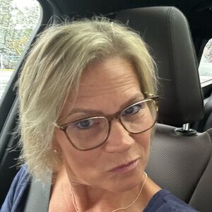 Meet your Posher, Amie